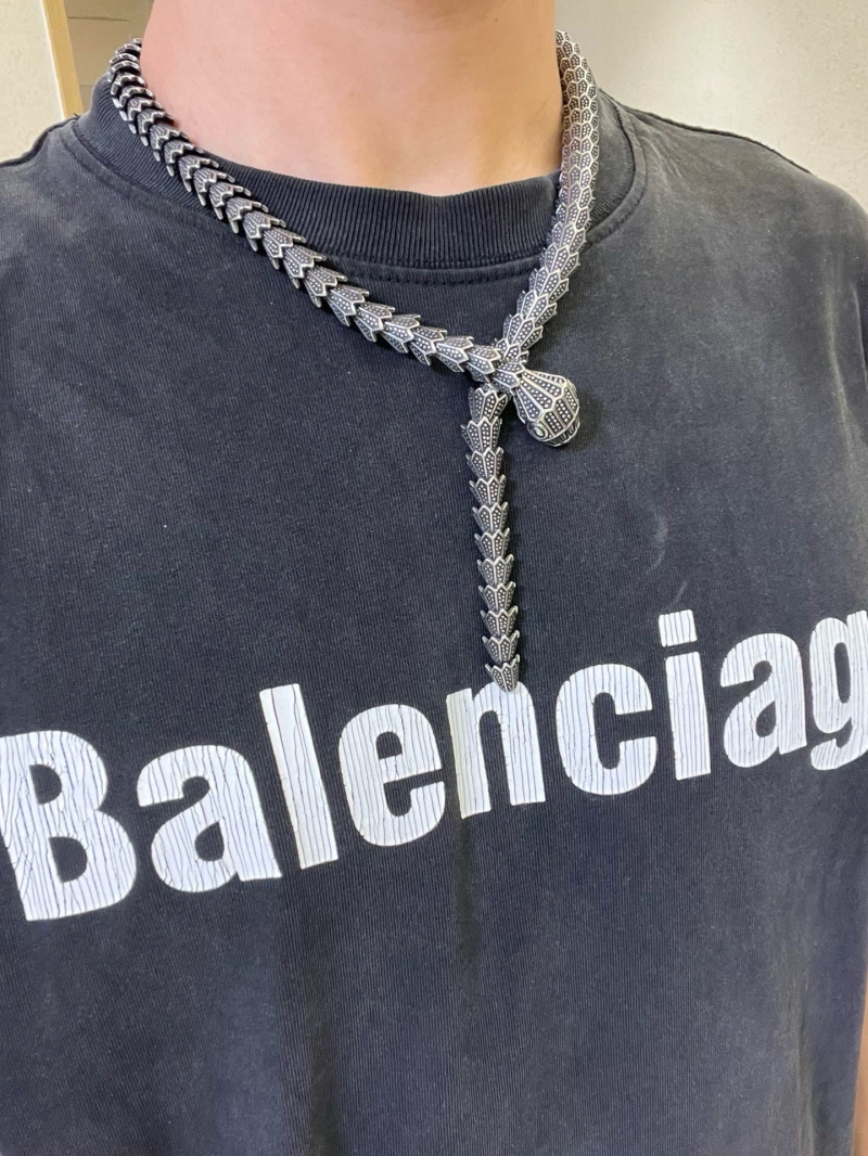 Gvc*1 necklaces